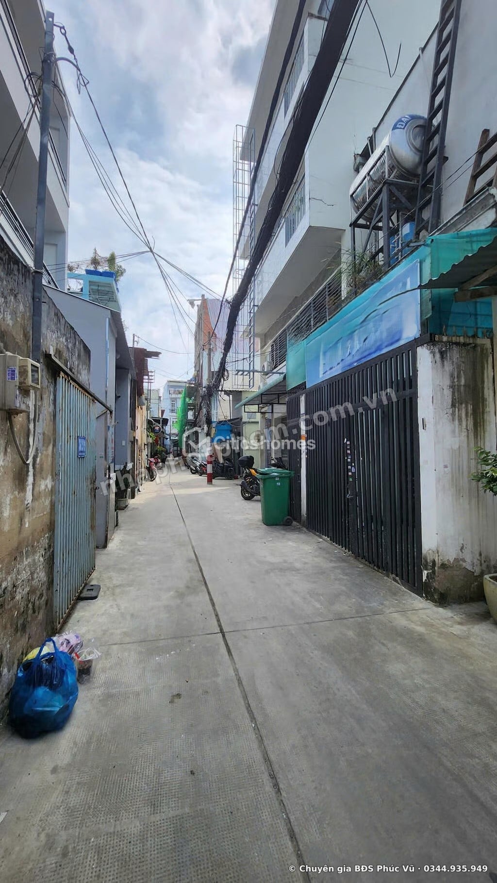 VIB thanh lý nhà hẻm Huỳnh Văn Nghệ, P.15, Tân Bình – 90,6m² (4,35x22m), 5 phòng trọ, chỉ 82 triệu/m² – ảnh 1
